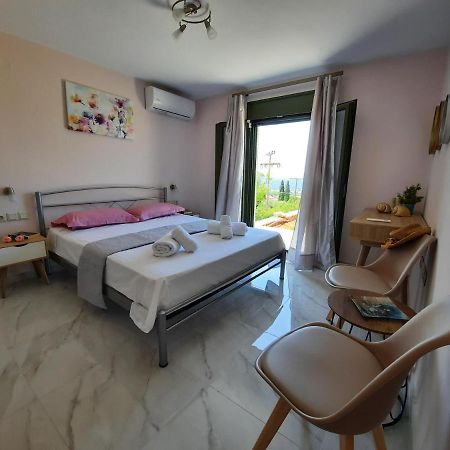 Freesia Grand Sea View Residence スヴォロナータ エクステリア 写真