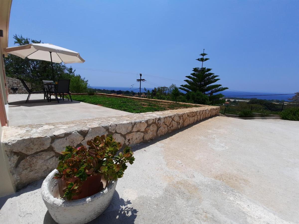 Freesia Grand Sea View Residence スヴォロナータ エクステリア 写真