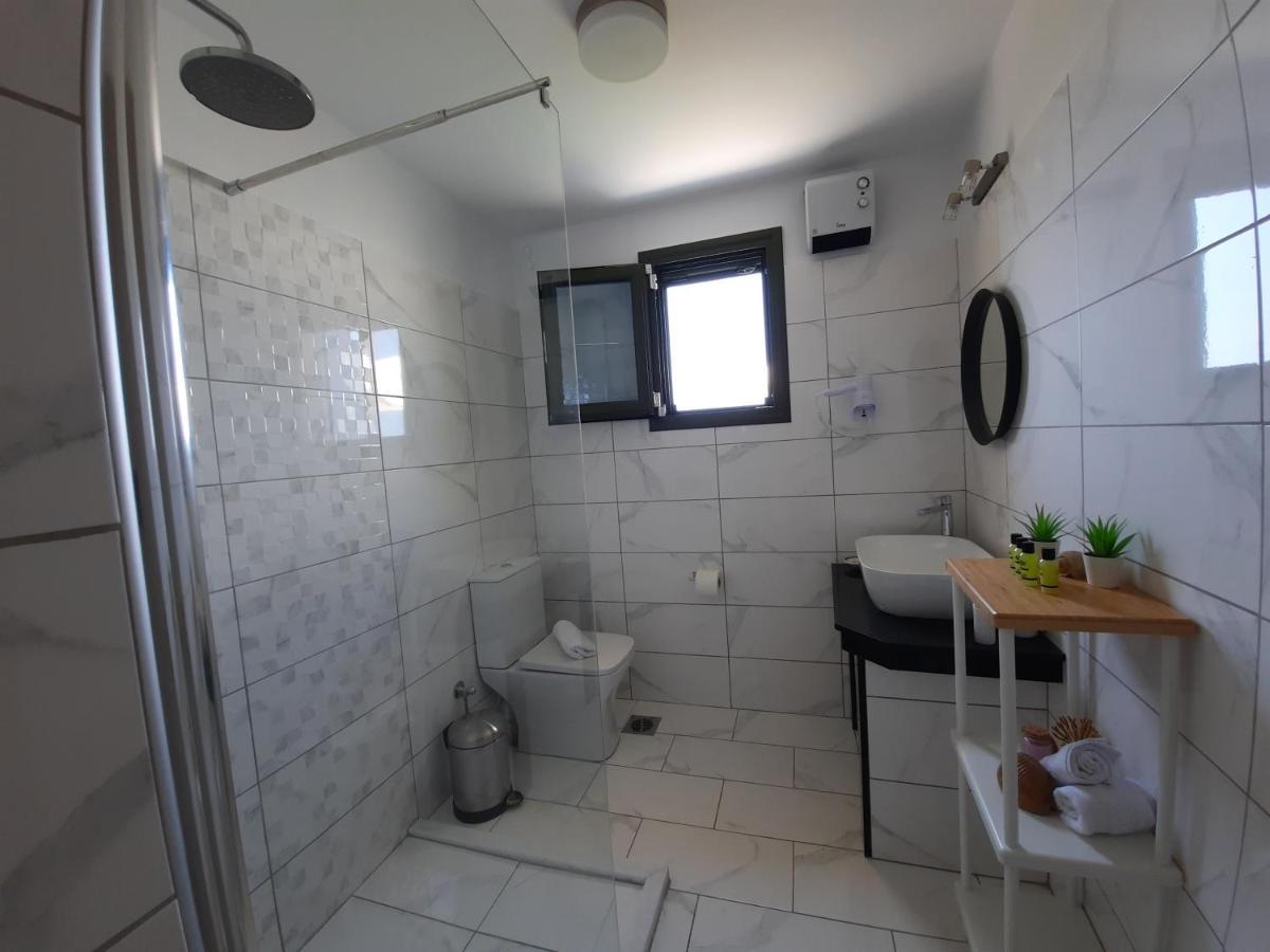 Freesia Grand Sea View Residence スヴォロナータ エクステリア 写真